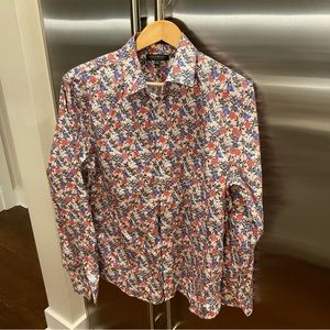 Banana Republic men’s shirt (L)